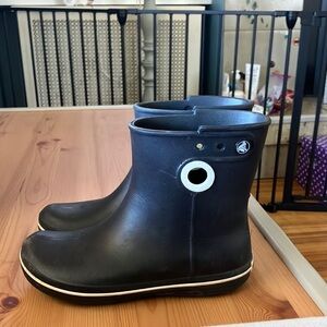 Crocs jaunty low top rain boots